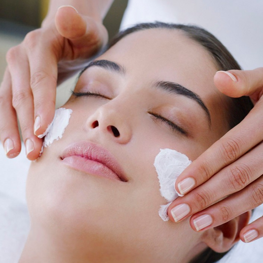 ANTI - TAN Female Cleanup in Jaipur- 30min