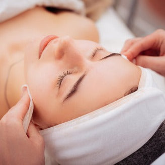 Cleopatra Diamond Express Face Cleanup - 45min