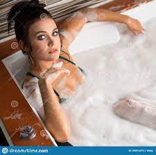 Cleopatra hawaiian exotica body spa 100min